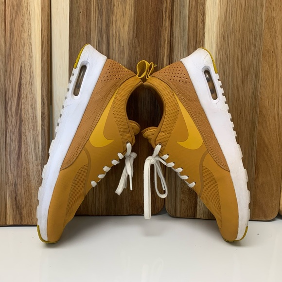 Nike Air Max Thea - Desert Ochre - Excellent Condition! - Picture 2 of 6